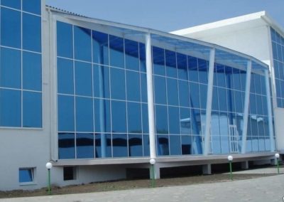 Панели из стекла